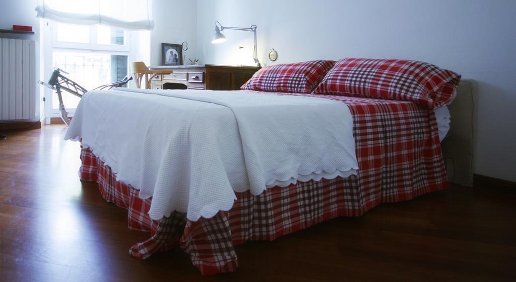 Apartamento Fil Rouge Milán Habitación foto